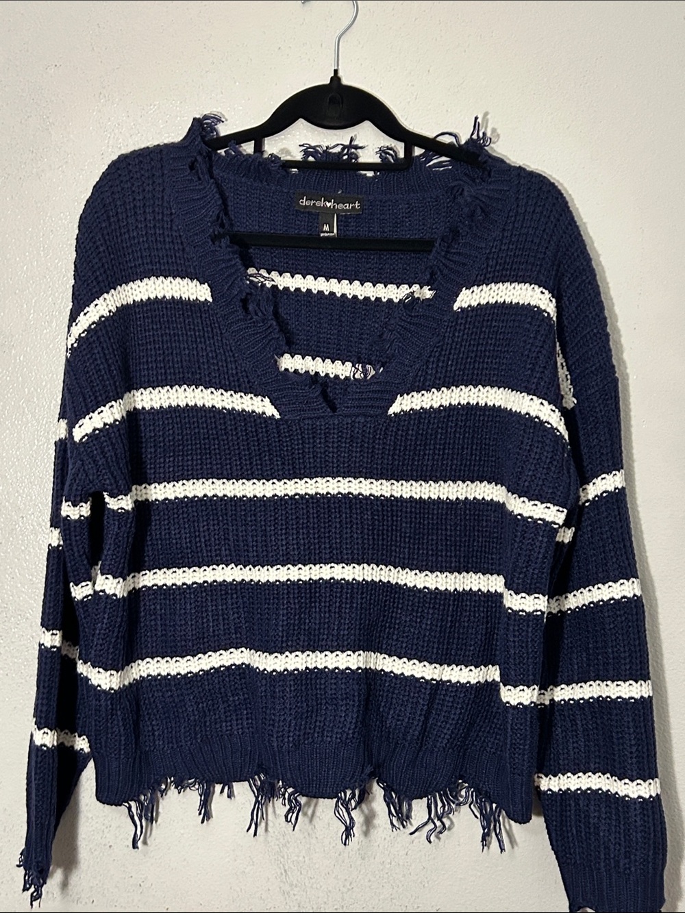 Derek Heart Navy Striped Distressed Sweater Size M